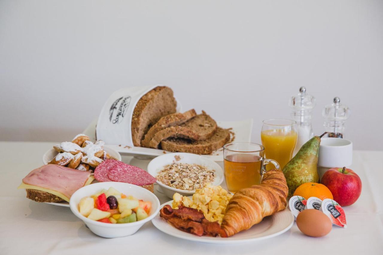 Hotel Sportsbar & Brasserie Dorhout Mees Biddinghuizen Εξωτερικό φωτογραφία