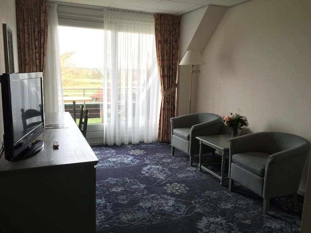 Hotel Sportsbar & Brasserie Dorhout Mees Biddinghuizen Εξωτερικό φωτογραφία